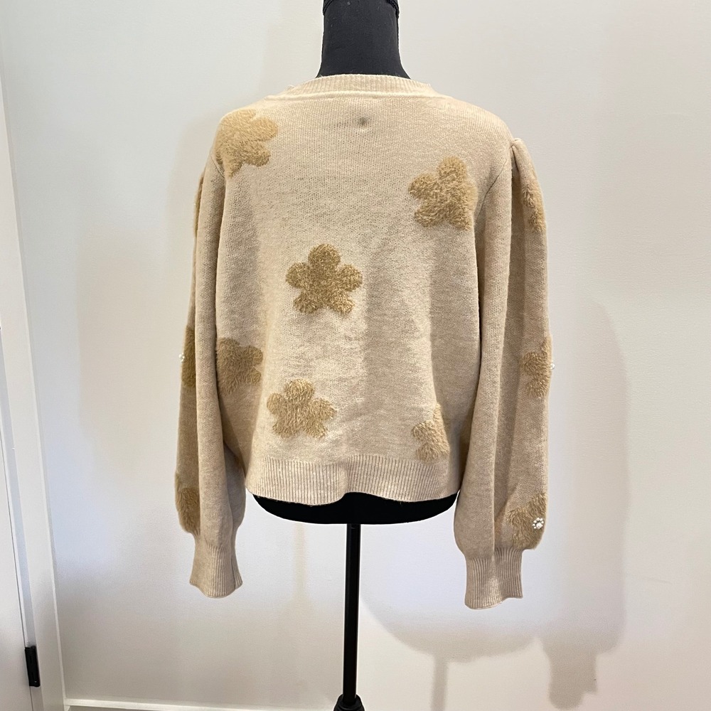 Nanette‎ Lepore Beige Embellished Floral Fuzzy Button Up Cardigan Sweater XL - Picture 5 of 8